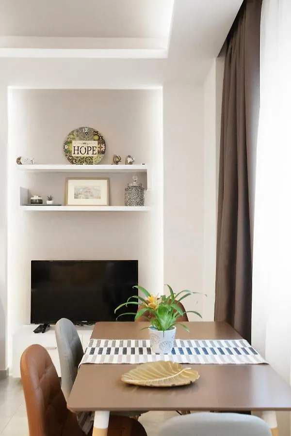 Valaoritou Studio Eleonora Thessaloniki